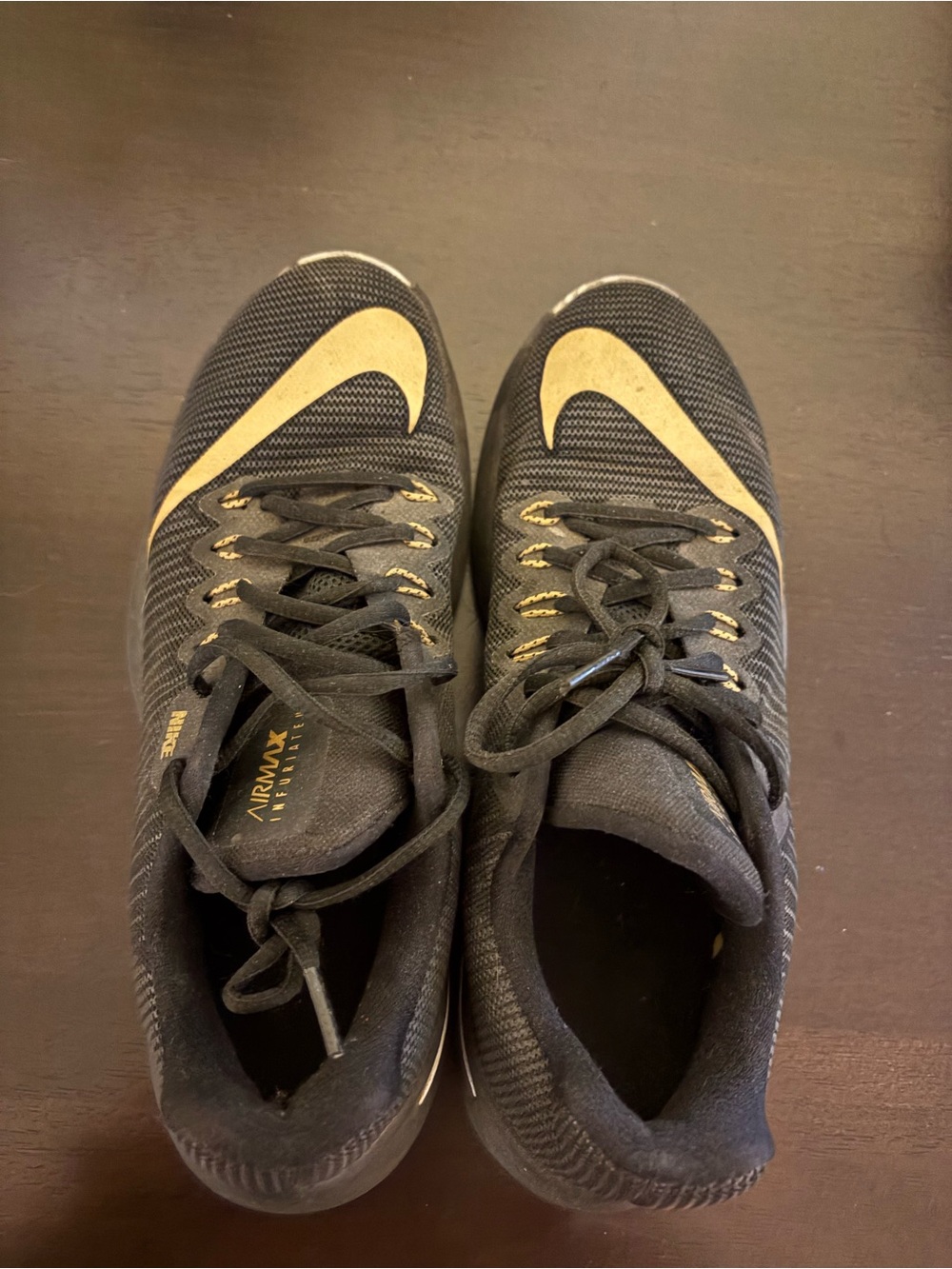 Nike Men’s Black and Gold Athletic Sneakers